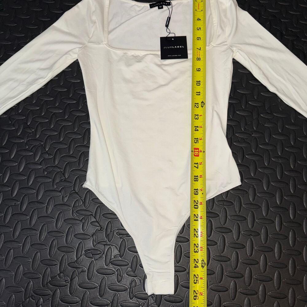 NEW Long Sleeve Bodysuit Ivory JLUXLABEL Stretch Size M - Picture 7 of 16